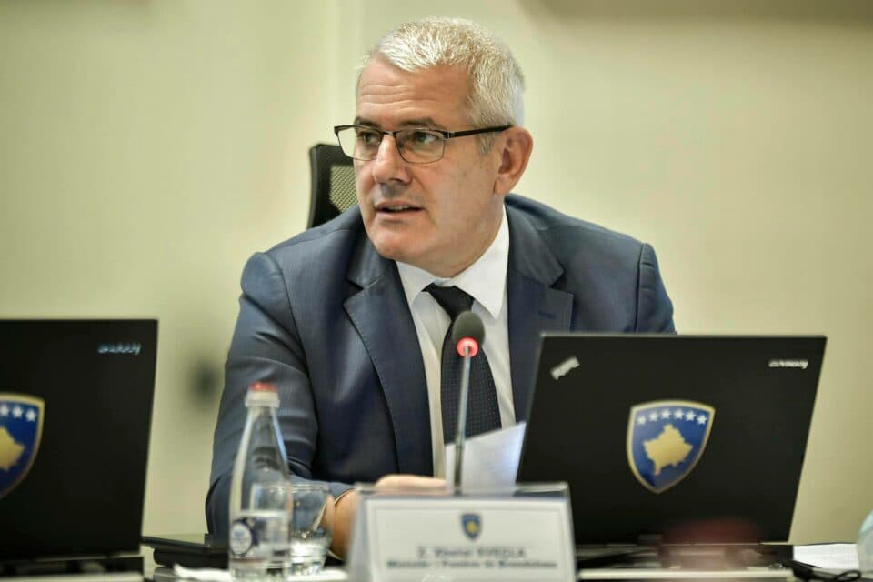 Featured image for Sveçla: Pa kompromis ndaj krimeve të kryera ndaj popullatës tonë