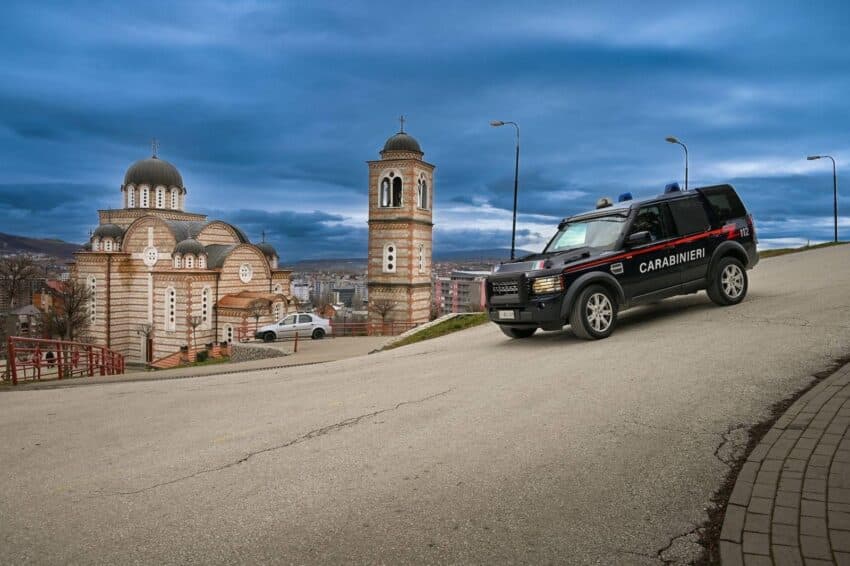 Featured image for Karabinierët italianë të KFOR-it patrullojnë në veri të vendit