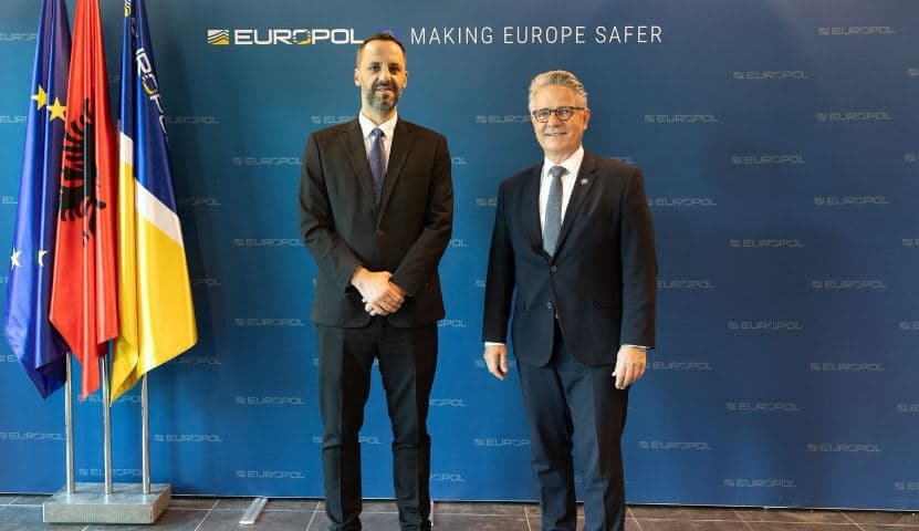 Featured image for Lamallari në Europol: Forcojmë bashkëpunimin në luftën kundër drogës dhe grupeve kriminale