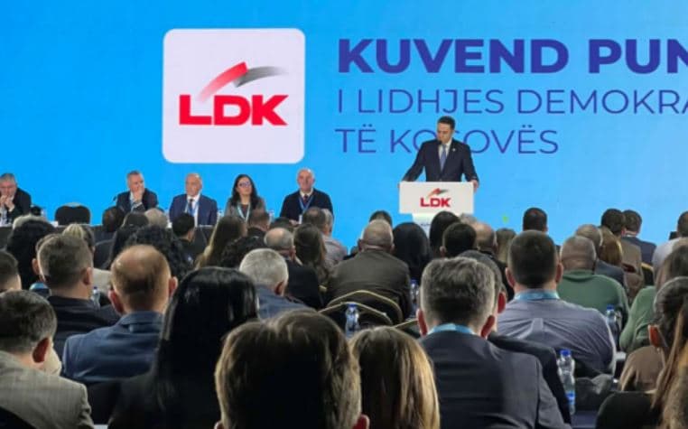 Featured image for Kriza e brendshme në LDK, sa mund të ndikojë në krijimin e institucioneve të reja?