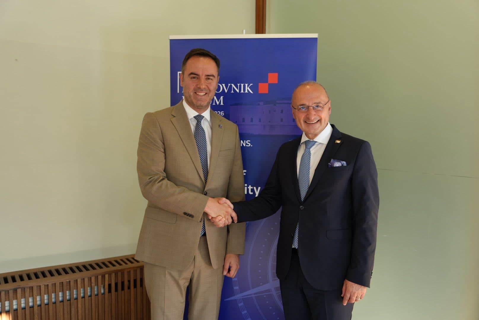 Featured image for Konjufca takohet me homologun kroat, bisedojnë për mbeshtetjen e Kroacisë në rrugën evropiane të Kosovës