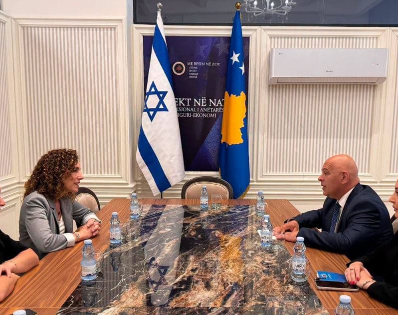 Featured image for Gjini pret në një takim ambasadoren e Izraelit në Kosovë