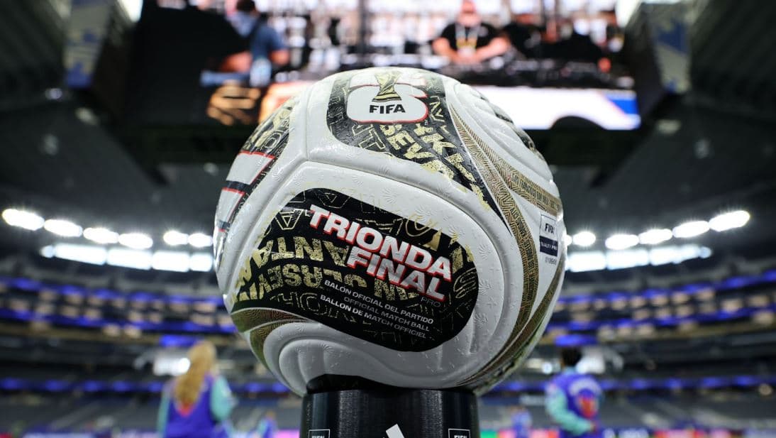 Featured image for FIFA prezanton topin e ri të Botërorit, do të përdoret në gjysmëfinale dhe finale