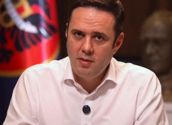 Featured image for Abdixhiku: 148 nënshkrime kërkojnë Kuvendin e LDK-së dhe shkarkimin tim – betejës nuk i iki