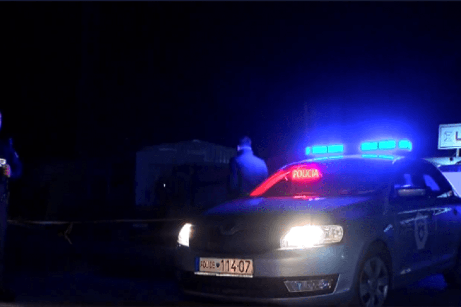 Featured image for Arrestohet një burrë në Prishtinë, i gjenden narkotikë dhe shufër metalike – I thotë Policisë se doli ta rrah dikë