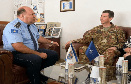 Featured image for Policia e Kosovës dhe KFOR-i diskutojnë gatishmërinë për sezonin veror