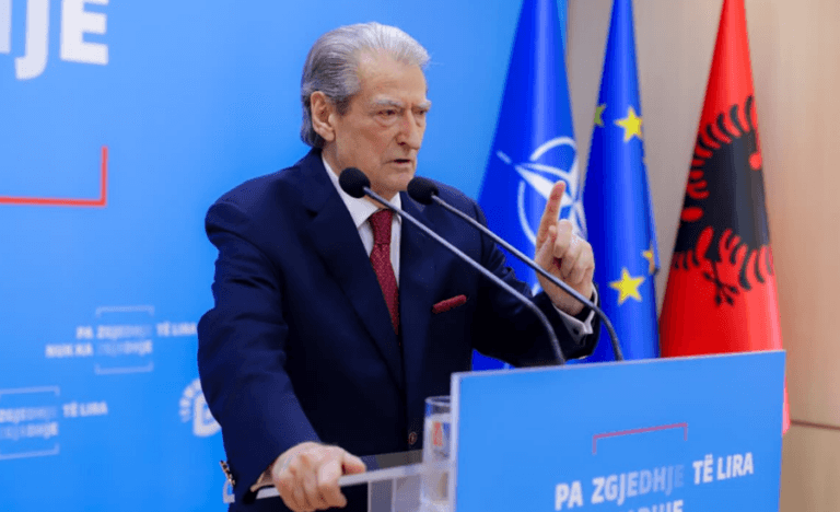 Featured image for Berisha: Shqipëria ta shpall “non grata” ministren e Vuçiqit