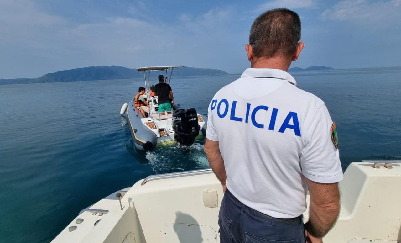 Featured image for Policia e Shqipërisë paralajmëron: Mos dilni në det, moti pritet të përkeqësohet