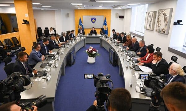 Featured image for Vendimet që mori sot Qeveria në detyrë me Albin Kurtin