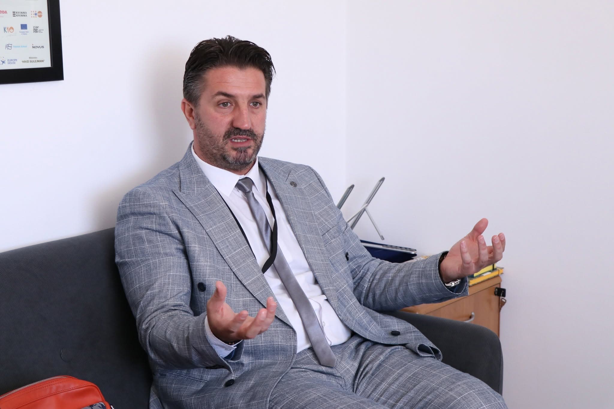 Featured image for Hetemi: Mbi 80% e shqiptarëve të vrarë në luftë kanë qenë civil
