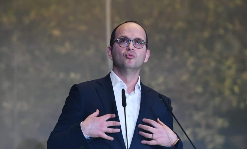 Featured image for Bushati: Konsullata serbe në Shkodër do të ishte vendim i gabuar, s’reflekton realitetin historik