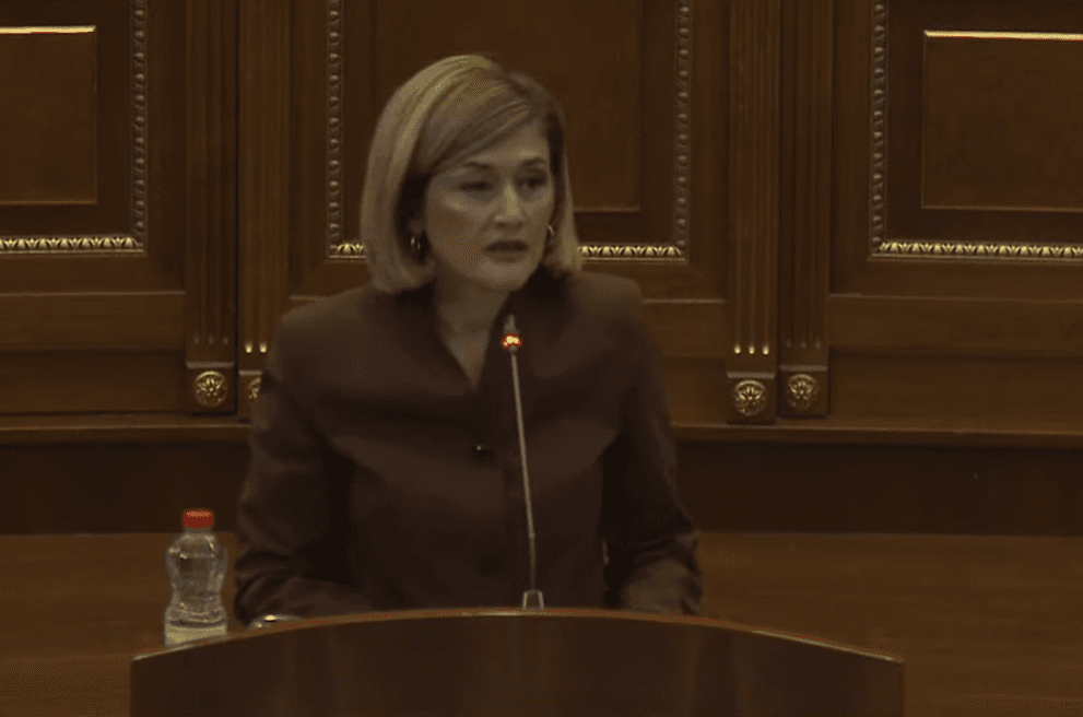 Featured image for Kusari-Lila e vesh petkun e patriotes, sulmon Edi Ramën për marrëveshjen me Serbinë për hapje të konsullatave në Bujanoc dhe Shkodër