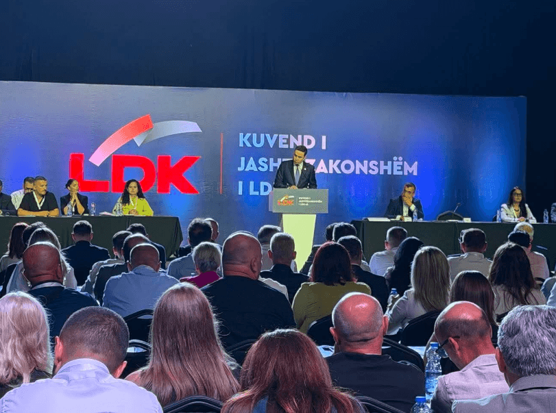 Featured image for Përfundon votimi, Lumiri qëndron në krye të LDK-së