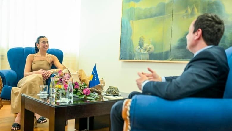 Featured image for Kurti: Sunny Hill i organizuar nga Dua Lipa, një nga ngjarjet kryesore kulturore në vend – urojmë të gjithë të kenë përvojë të paharrueshme