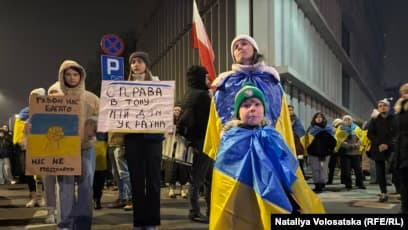 Featured image for “Largohuni nga ky shtet”: Refugjatët ukrainas po ndihen gjithnjë e më të pasigurt në Poloni
