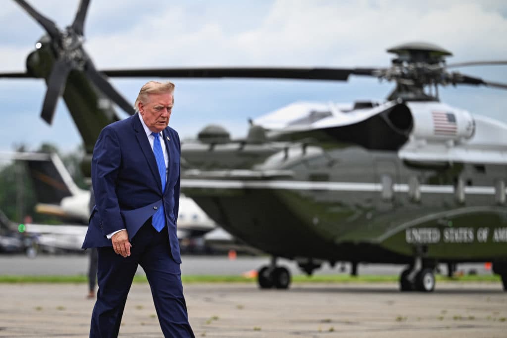 Featured image for Trump thotë se SHBA-ja ka “sasi masive” municionesh