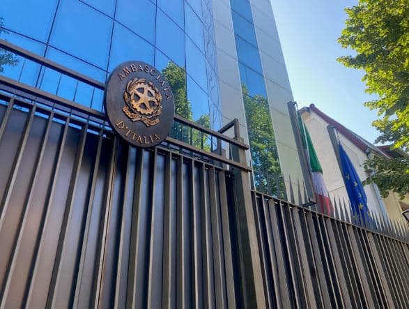 Featured image for Ambasada e Italisë: Dialog dhe kompromis për tejkalimin e ngërçit politik në Kosovë