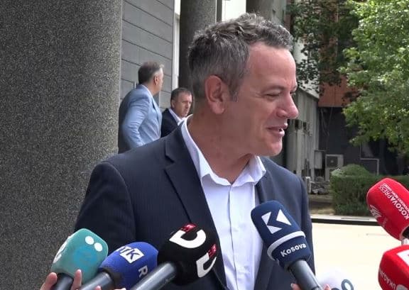 Featured image for Arben Gashi: Fillimisht të konstituohet Kuvendi, pastaj të vazhdojnë bisedimet politike