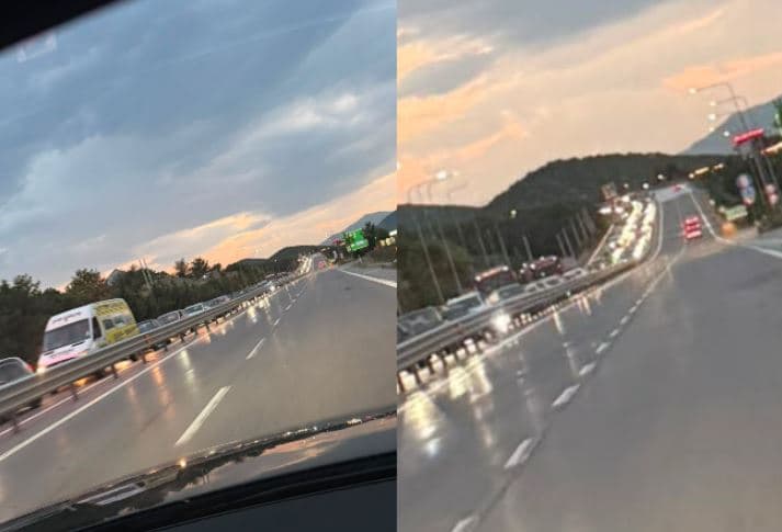 Featured image for Fluks i madh në Morinë, krijohet kolonë mbi një kilometër për hyrje në Kosovë