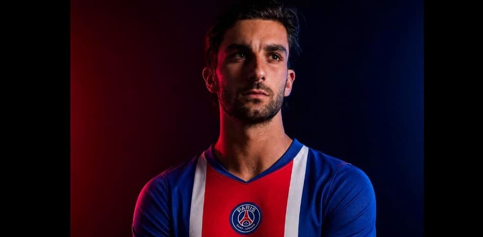 Torres drejt PSG-së, arrihet marrëveshja personale