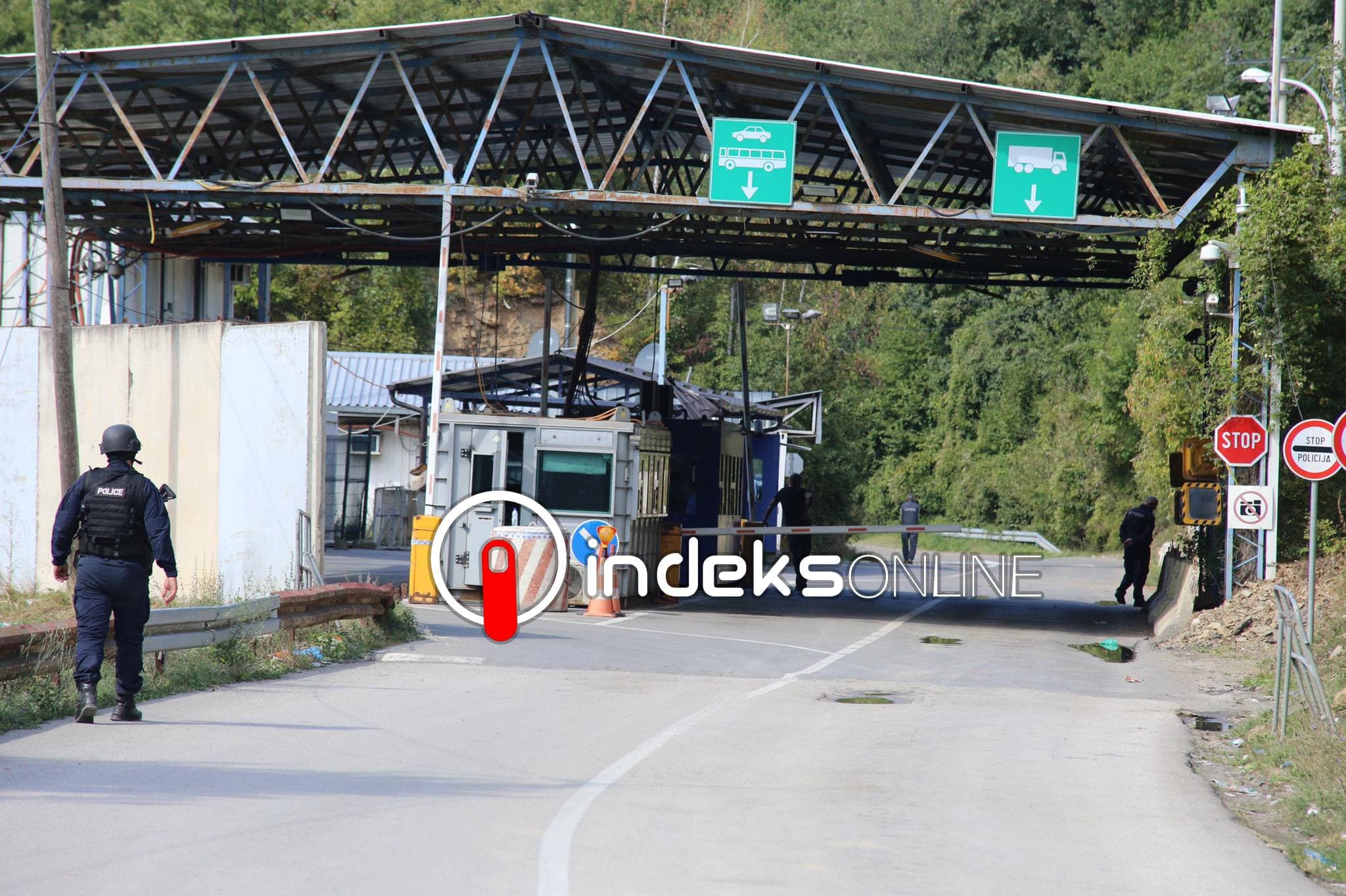 Featured image for Shtetasi i Serbisë kontrollohet në Bërnjak, i gjendet sprej, shufër metalike e imitim arme
