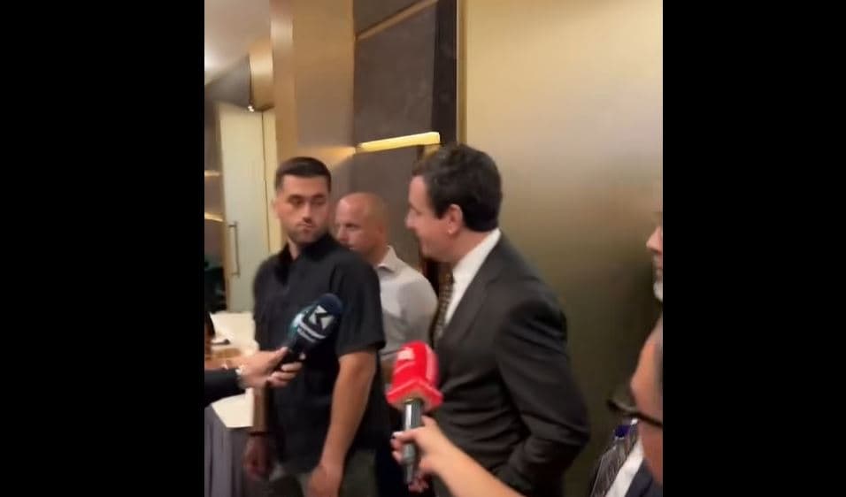 Featured image for “Jemi të konferenca e ambasadorëve tani”, Kurti nuk tregon se kur do të thirret vazhdimi i seancës