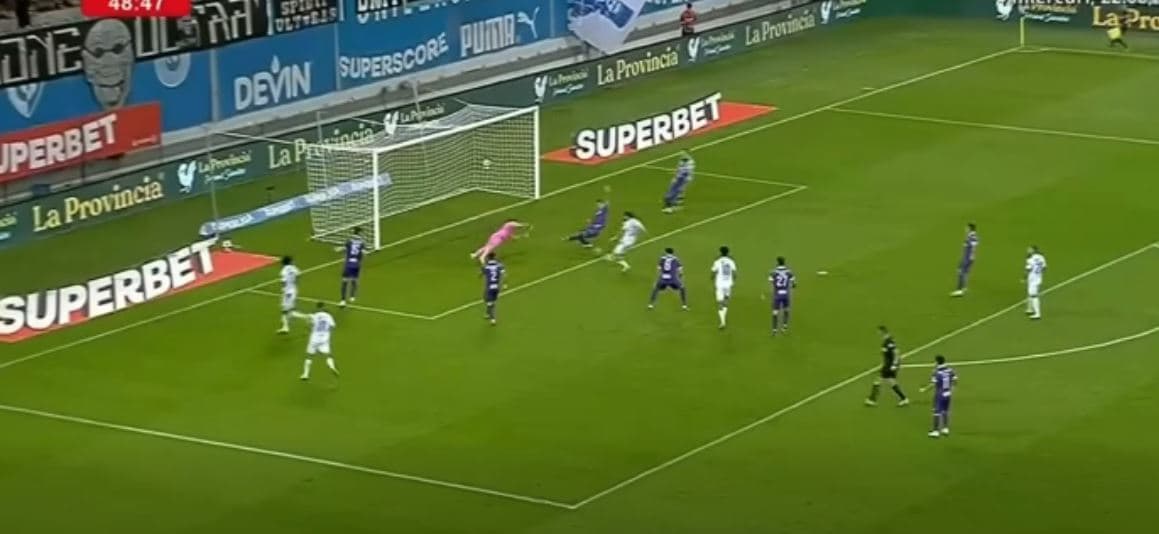 Sadriu shkëlqen në ndeshjen e fundit, shpëtoi gol të sigurt dhe ia siguroi tri pikë Argesit