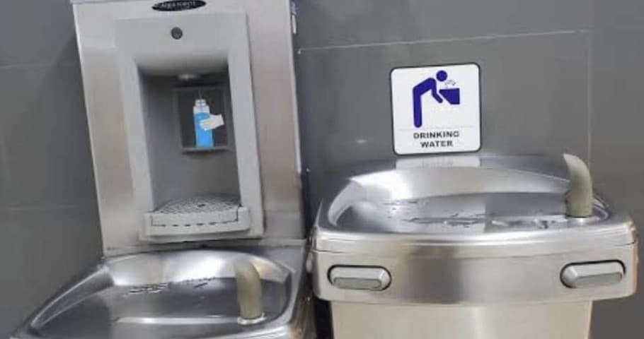 Featured image for Nga viti i ardhshëm, në aeroport mund të pini ujë falas