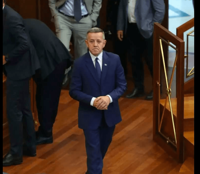 Featured image for Mustafa i bën thirrje Kurtit e Hamzës të takohen dhe të bashkohen për të mirën e Kosovës: Lini menjanë egot, flisni për shkollat e spitalet