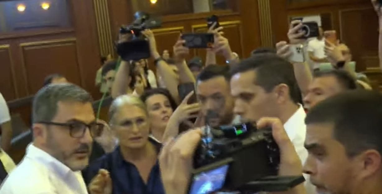 Featured image for “Jeni superkriminela” Ganimete Musliu hedh ujë në drejtim të Ardian Golës