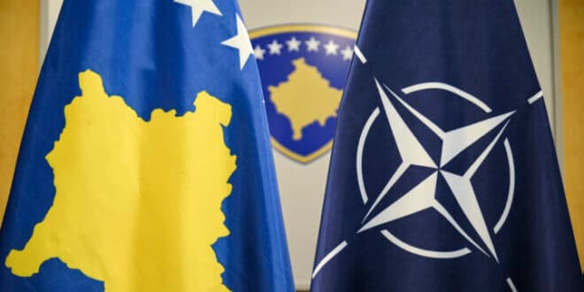 Featured image for NATO deklarohet pas vendimit për përshtatje të pranisë ushtarake te Ura e Ibrit dhe Manastiri i Deçanit