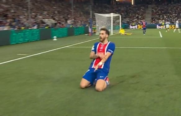GOOOL! PSG-ja në epërsi ndaj Aston Villas