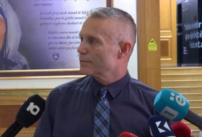 Featured image for Ramadani me tjetër informacion: Skënder Llugiqi është familjar i deputetit të VV-së, Adnan Rrustemi