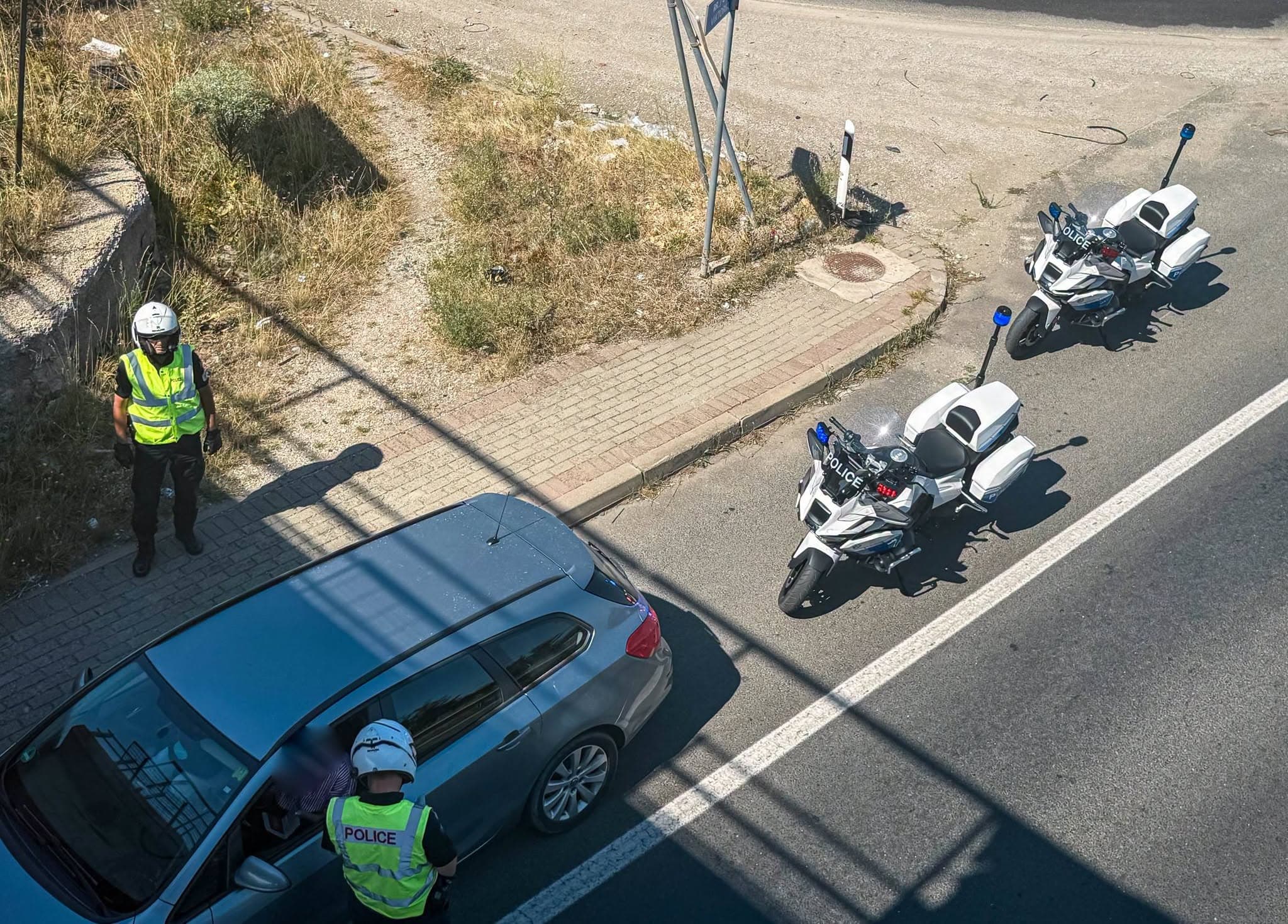 Featured image for Policia me motoçikleta intensifikon kontrolin në trafik
