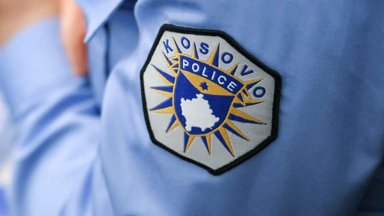 Bastisen dy lokacione në Prishtinë, konfiskohen dy revole dhe 230 fishekë