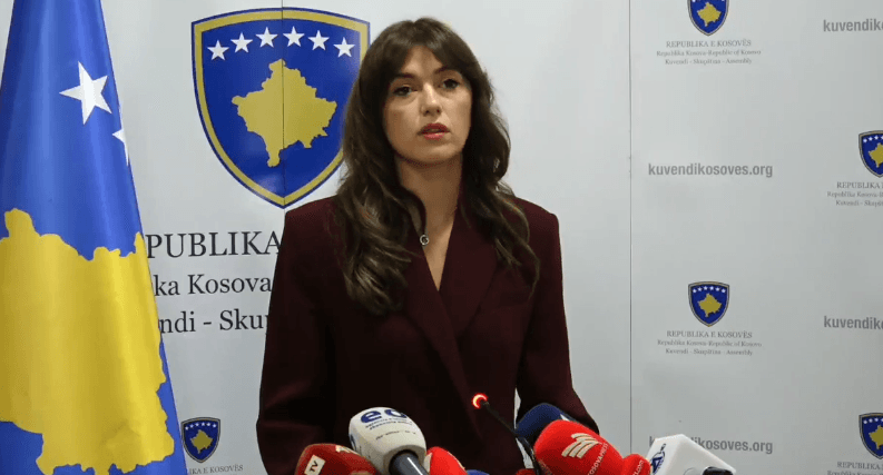 Haxhiu kërkon marrëveshje për Presidentin para zgjedhjeve: Tri procese zgjedhore tregojnë se pa dialog politik nuk ka zgjidhje për Kosovën