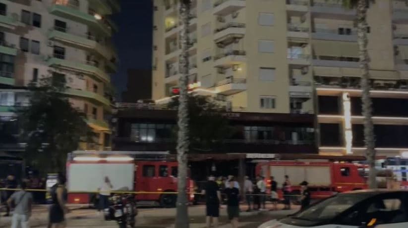 Zjarri në hotelin në Vlorë, një vajzë në gjendje të rëndë: I është djegur gati 100% e trupit