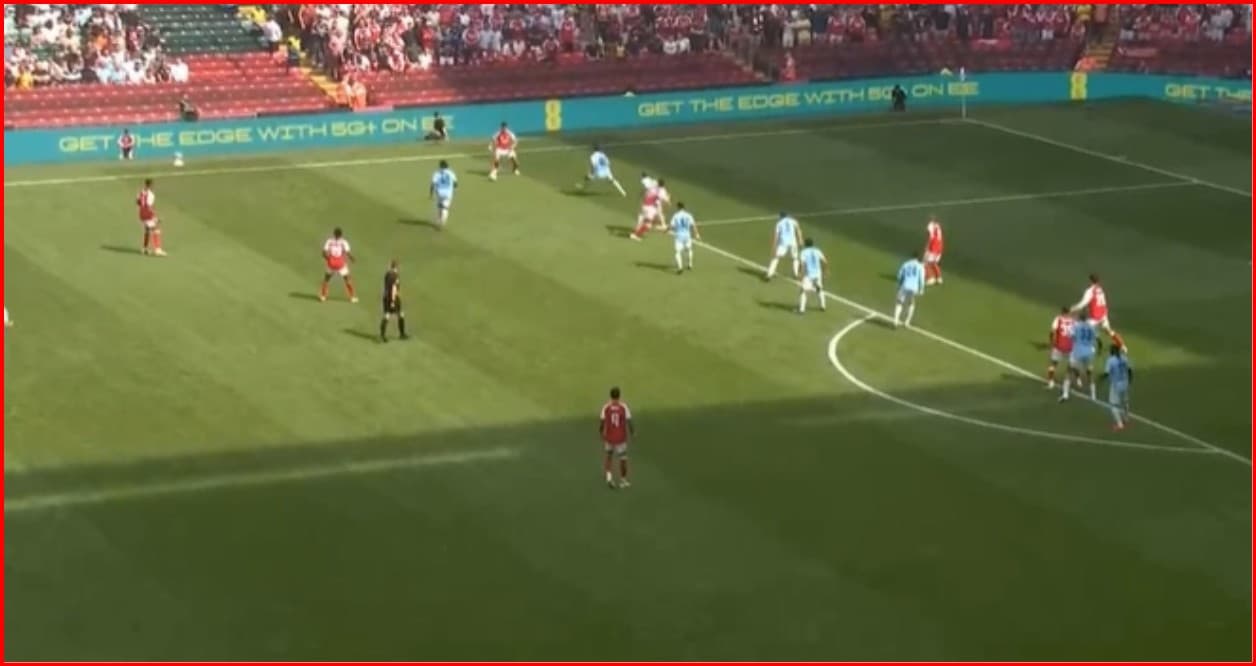 Arsenal godet herët, Calafiori shënon ndaj Manchester Cityt