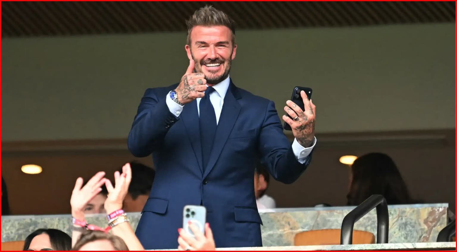 Pse David Beckham priti më shumë se një dekadë për titullin “Sir”: Libri i ri zbulon pengesat pas nderimit
