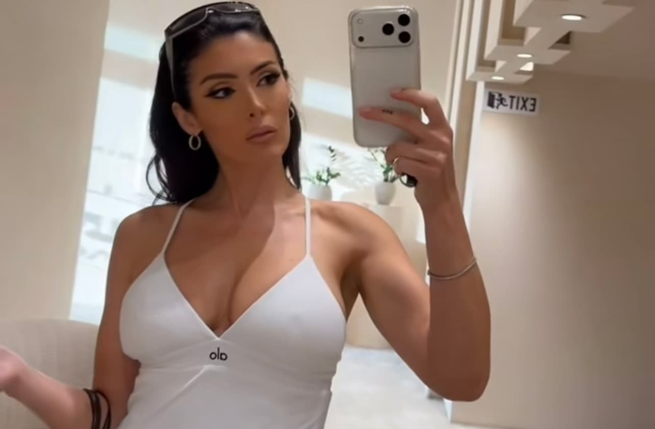 Nora “çmend” Instagramin, shfaqet bombastike me fustan të bardhë