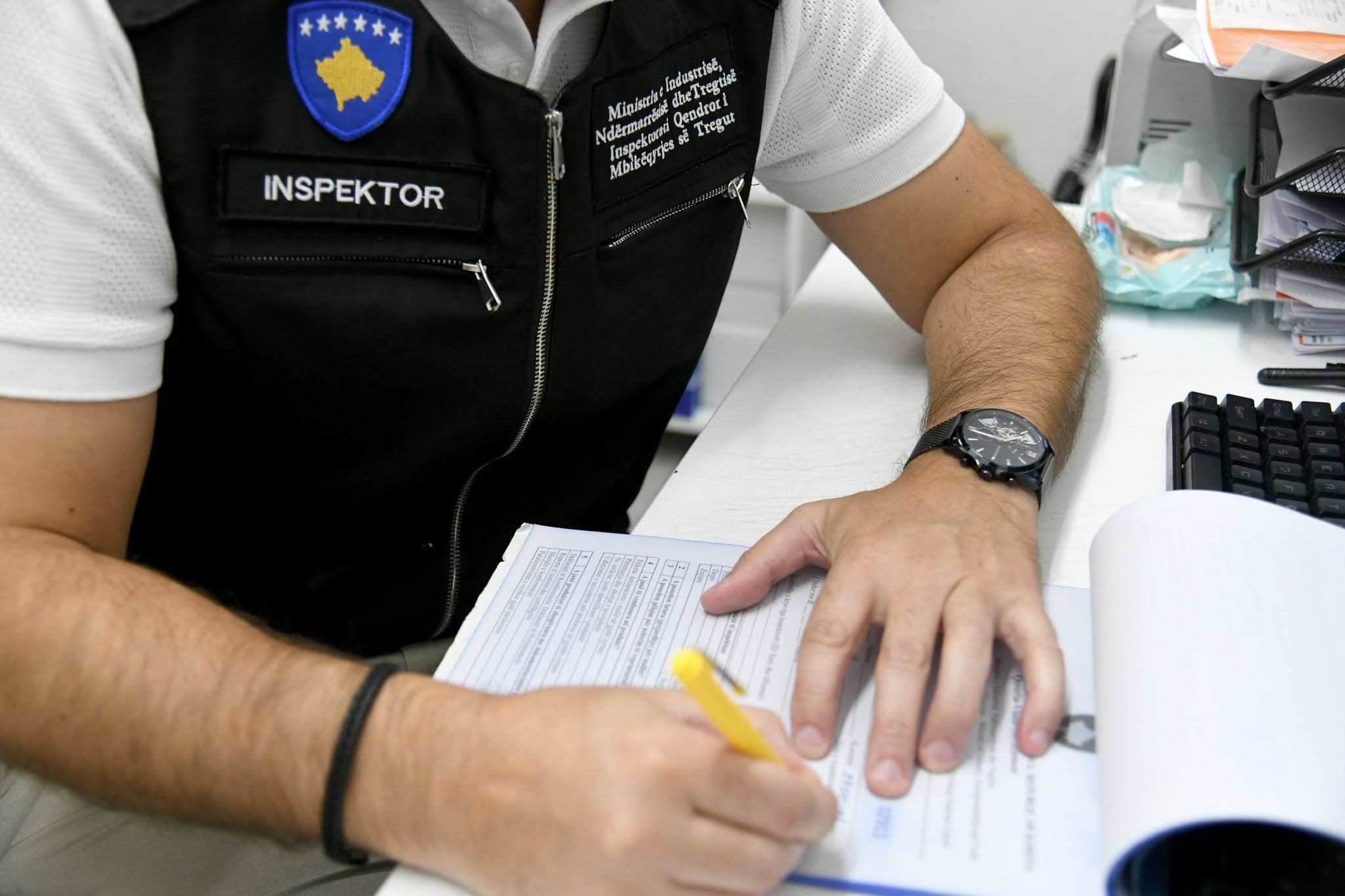 IQMT vazhdon inspektimet për produktet e qumështit, heq nga tregu edhe disa produkte të tjera