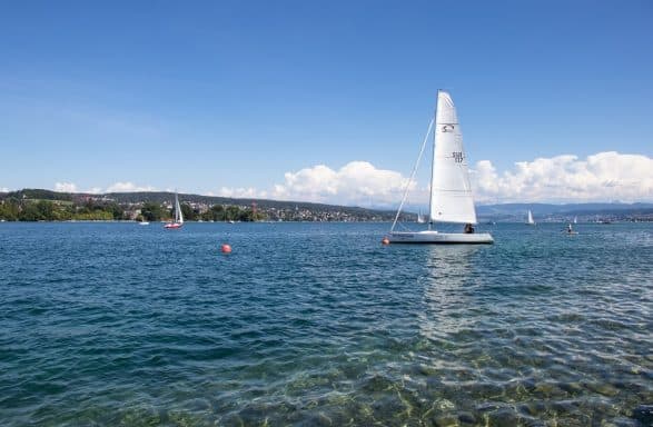Liqeni i Cyrihut arrin nivelin më të ulët historik të ujit