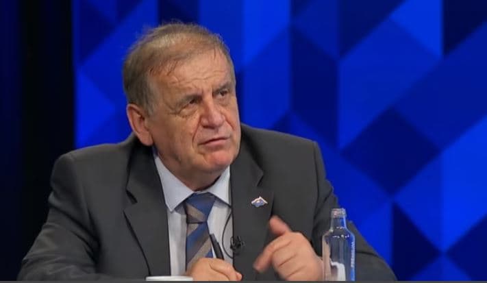 Spahiu sqaron arsyet se pse e propozoi veten e tij për president të Kosovës