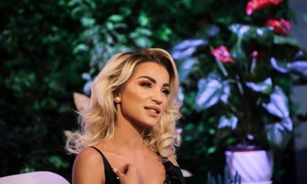 Roza Lati flet për marrëdhënien me Feron