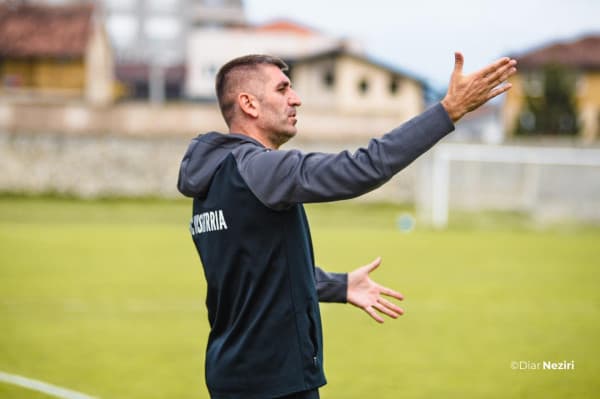 Dallku shprehet i lumtur me ekipin e Vushtrrisë: Ky është futbolli