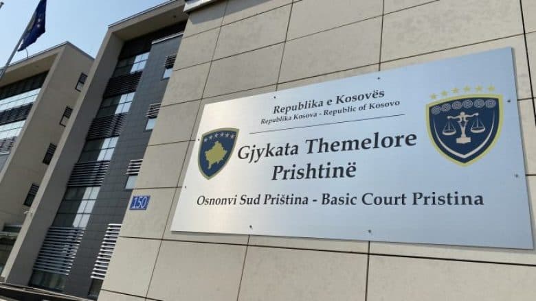 Dallaveret me patentë shoferë/ 10 të dyshuar mbesin në arrest shtëpiak
