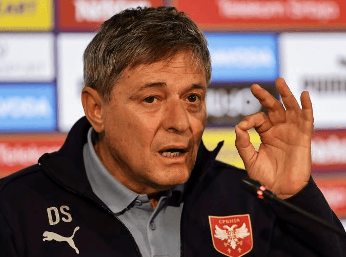 E pazakontë: Trajneri i Serbisë shpërthen në konferencë, sulmon lojtarët para ndeshjes me Shqipërinë: E jap dorëheqjen menjëherë nëse…