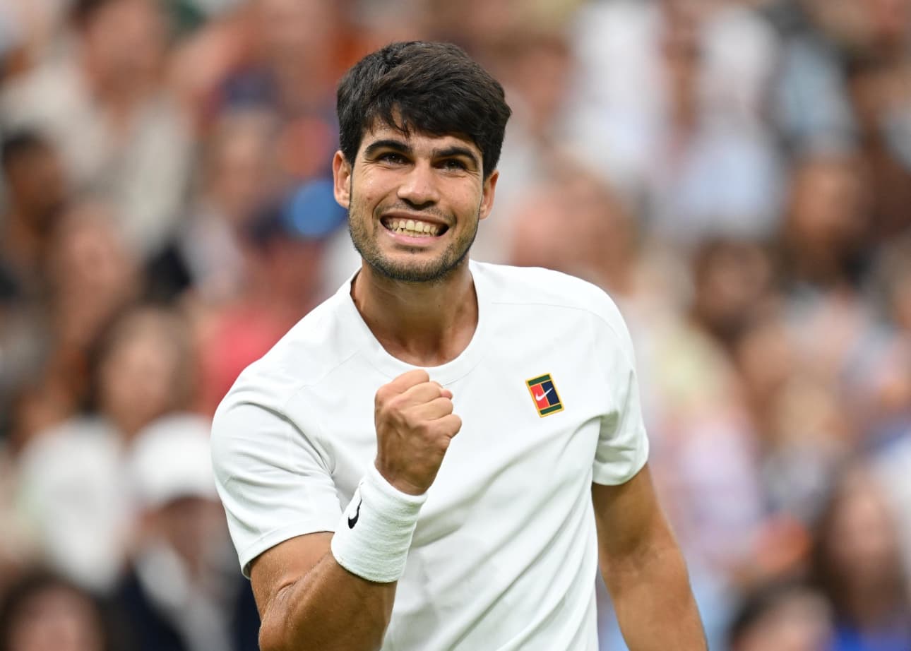 Carlos Alcaraz kualifikohet në çerekfinale të Wimbledonit