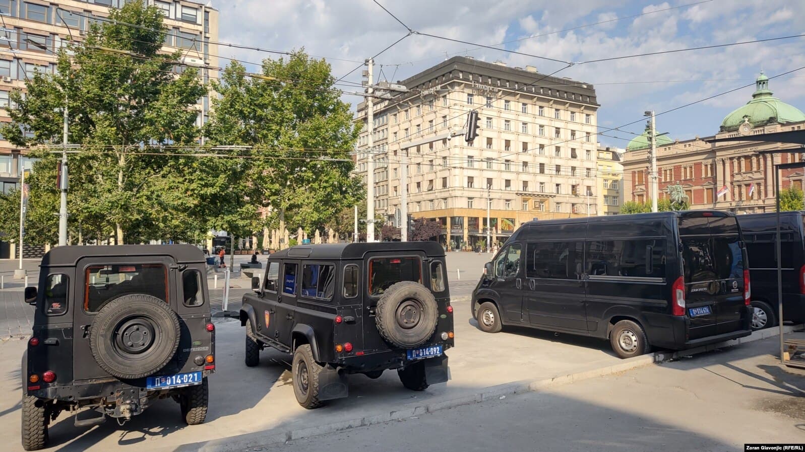 “Mosbindja civile” në Serbi hyn në javën e dytë