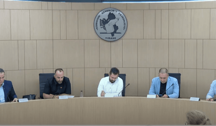 KAS rrëzon kërkesën e PD për shpalljen të pavlefshme të zgjedhjeve në 4 qarqe